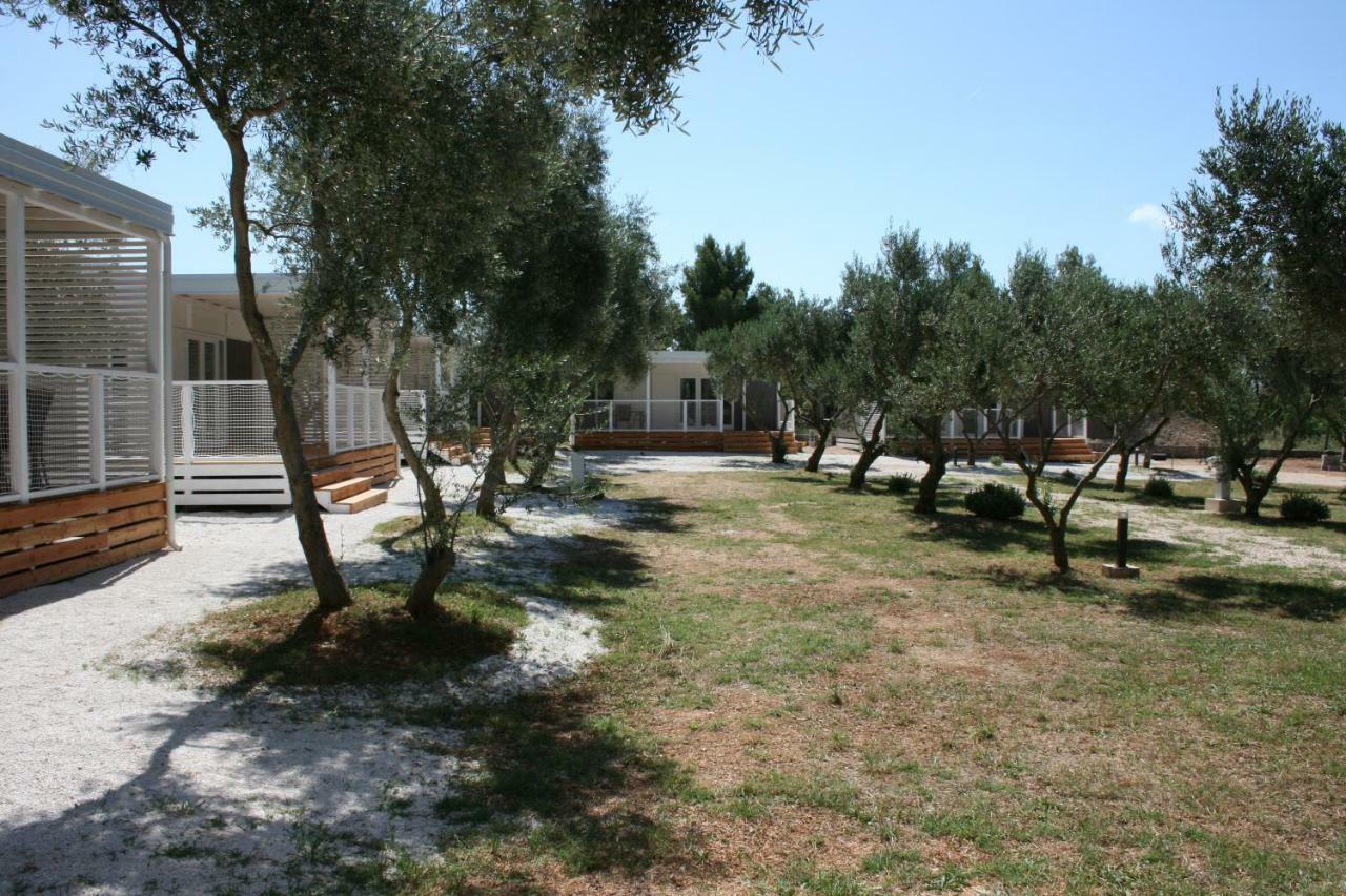 Mobile Homes Katinka, Starigrad Paklenica, Croatia Exterior foto